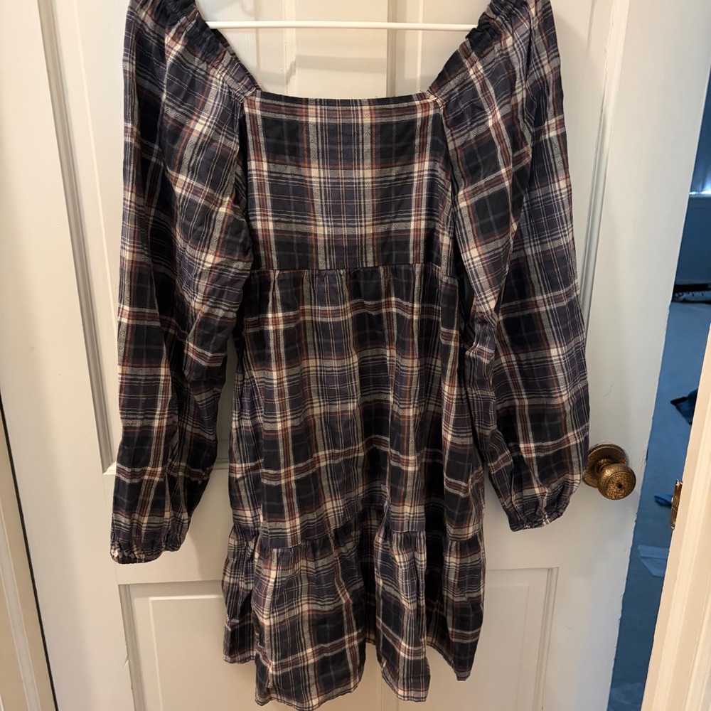 Universal Thread Plaid Smocked Waist Dress - Navy, Cream size S
